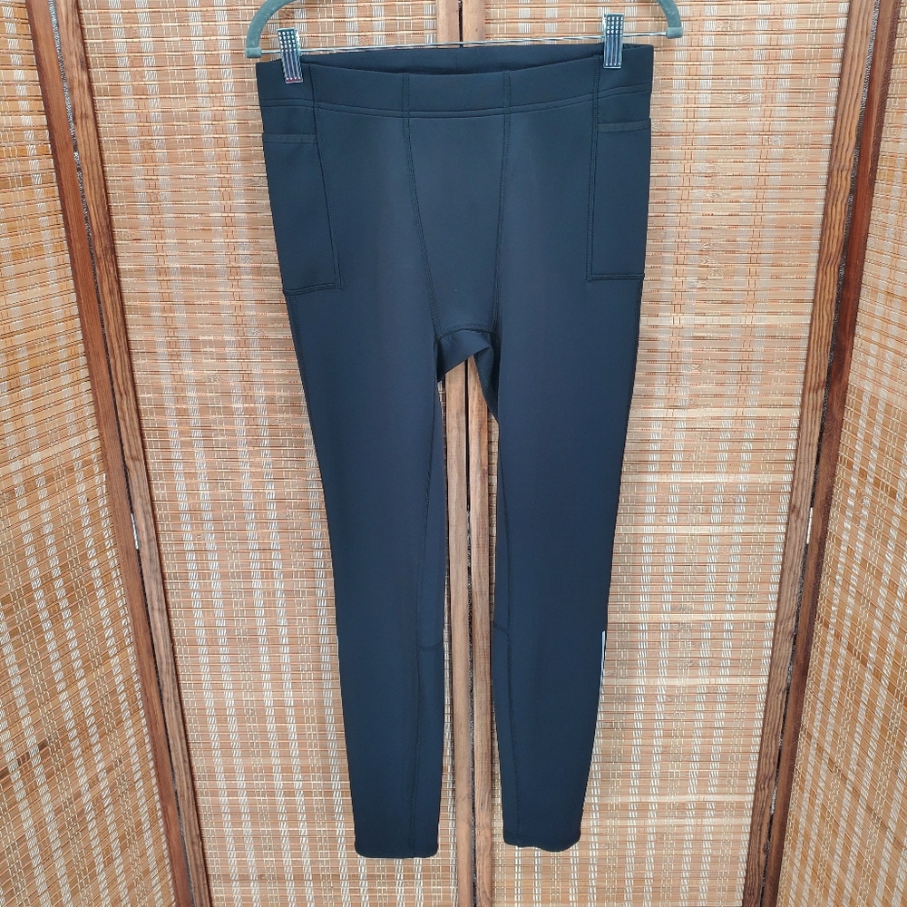◇ DSG Black Mid Rise Athletic Leggings Size Medium
